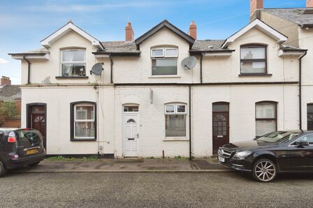 Fernwood Street, 2 bedroom Mid Terrace House for sale, £154,950
