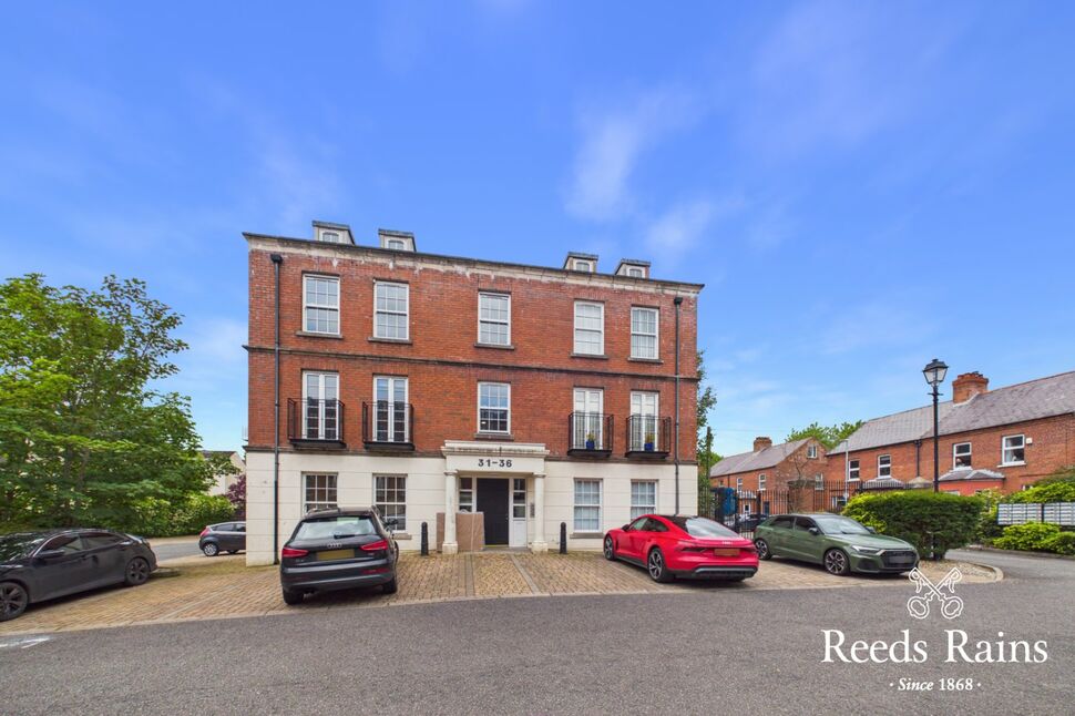 Main image of 3 bedroom Flat to rent, Rugby Parade, Belfast, County Antrim, BT7