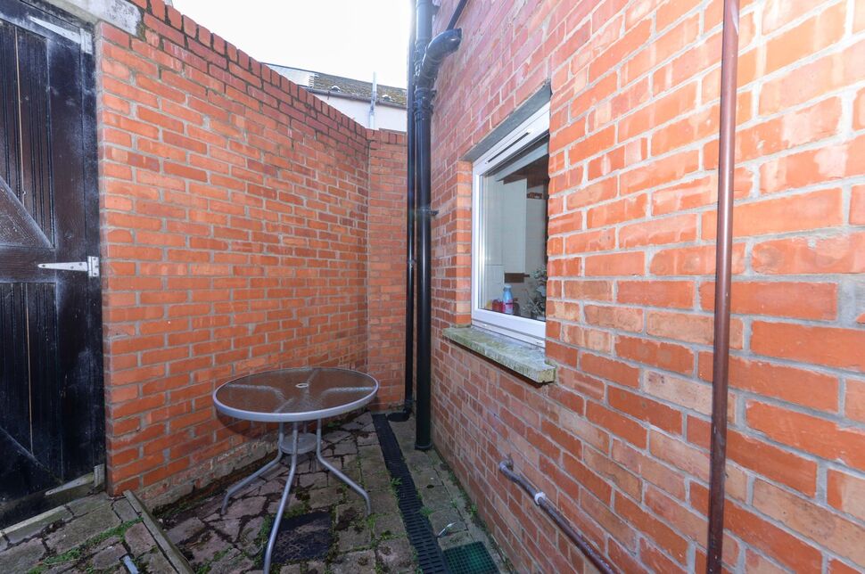 Image 12