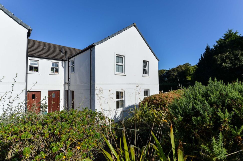 Main image of 2 bedroom  Flat to rent, Rhanbuoy Gardens, Holywood, County Down, BT18