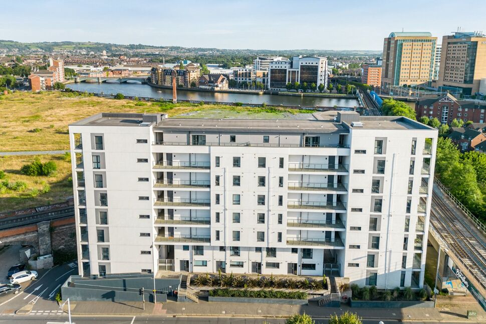 Main image of 1 bedroom Flat for sale, Bridge End, Belfast, County Antrim, BT5