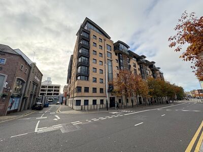 1 bedroom  Flat for sale