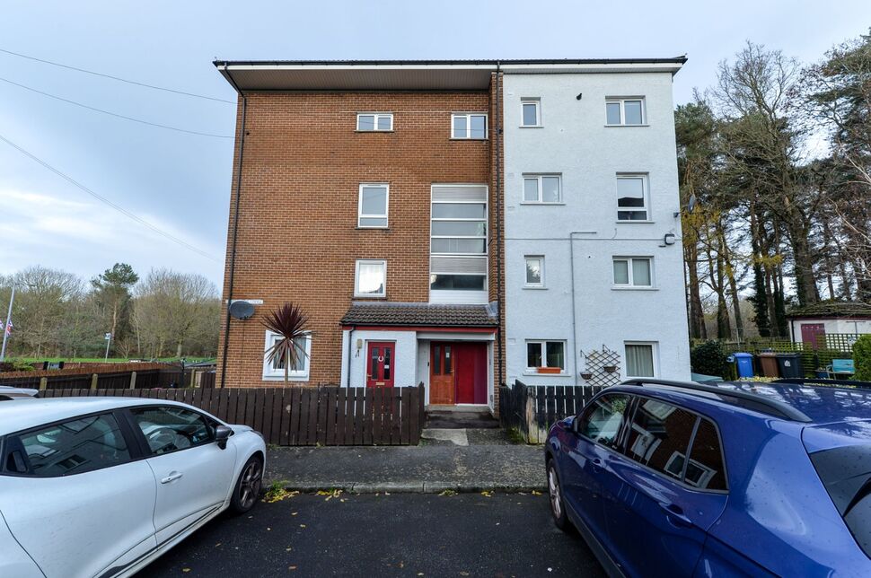 Main image of 2 bedroom  Flat to rent, Castlecoole Walk, Belfast, BT8