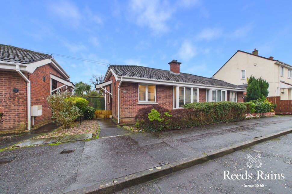 2 bedroom Semi Detached Bungalow for sale