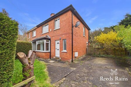 3 bedroom Semi Detached House to rent