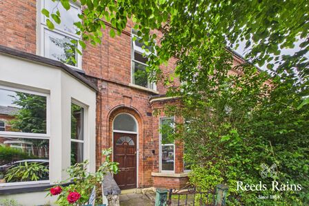 Deramore Avenue, 4 bedroom Mid Terrace House for sale, &pound;225,000