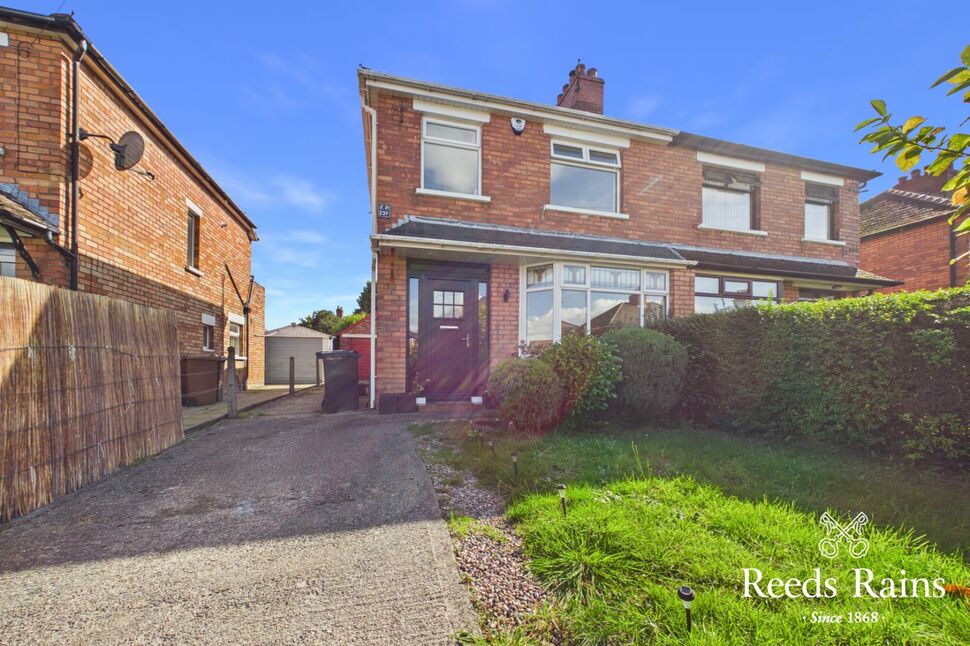 Main image of 3 bedroom Semi Detached House to rent, Mount Merrion Park, Belfast, County Antrim, BT6