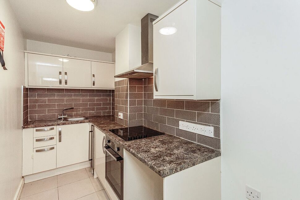 1 bedroom Flat to rent, Horncliffe Road, Blackpool, FY4 £395 pcm