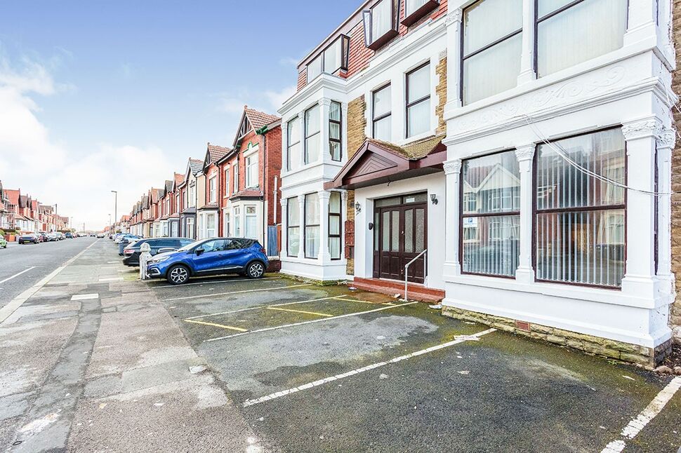 Main image of 1 bedroom  Flat to rent, Reads Avenue, Blackpool, FY1