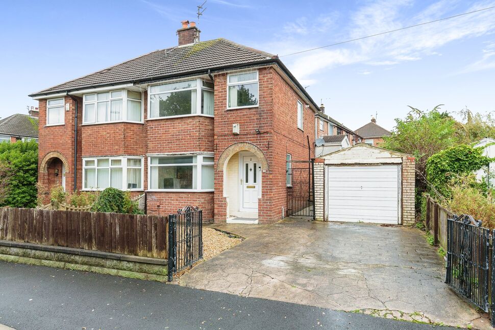 3 bedroom Semi Detached House for sale, Bowfell Close, Blackpool, FY4 £100,000