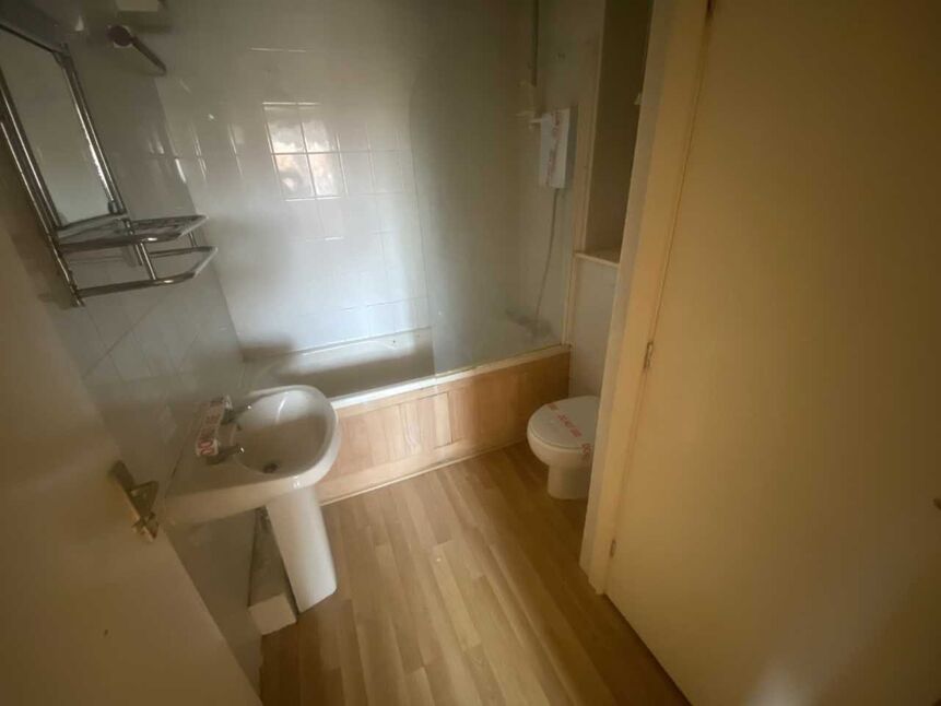 1 bedroom Flat for sale, Greenfinch Court, Blackpool, FY3 £70,000