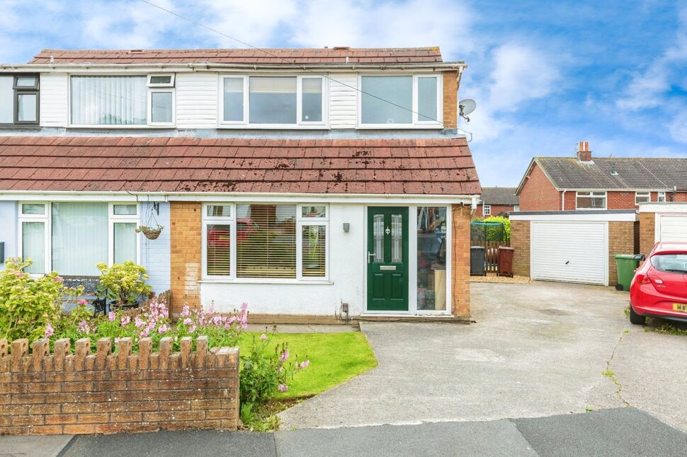 Main image of 3 bedroom Semi Detached House for sale, Meadow Park, Wesham, Lancashire, PR4
