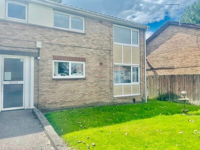 2 bedroom  Flat to rent