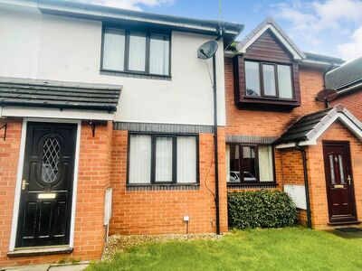 2 bedroom Mid Terrace House to rent
