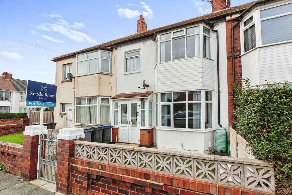 3 bedroom Mid Terrace House for sale, Sandgate, Blackpool, FY4 £122,000