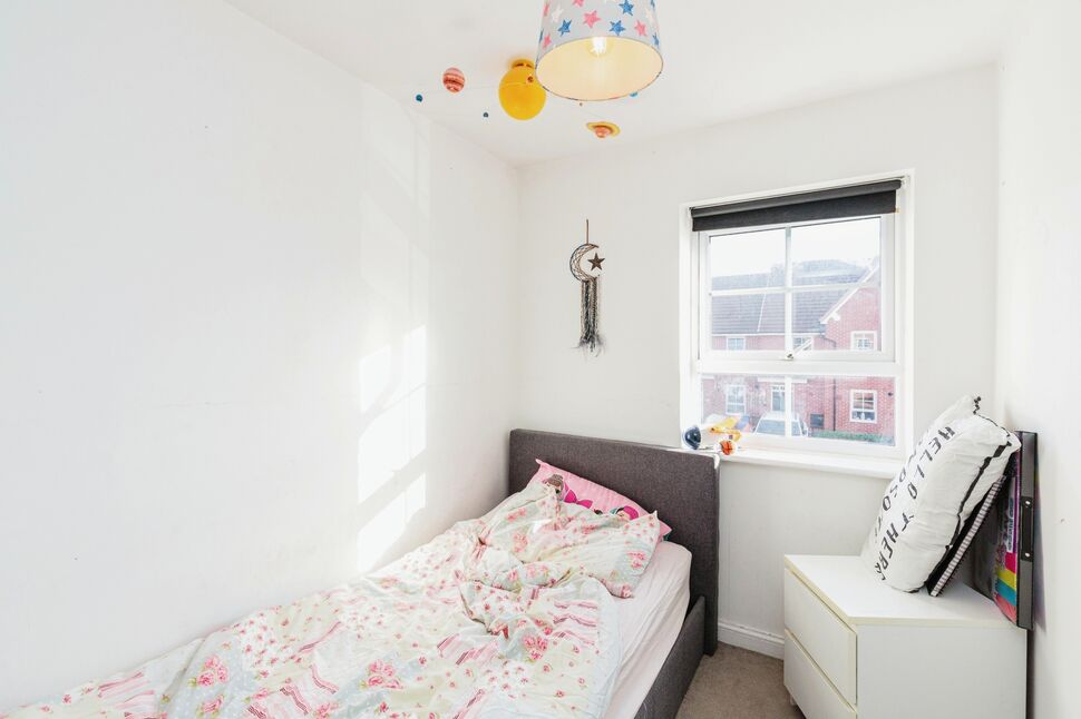 4 bedroom Mid Terrace House for sale, Drive, Warton, PR4