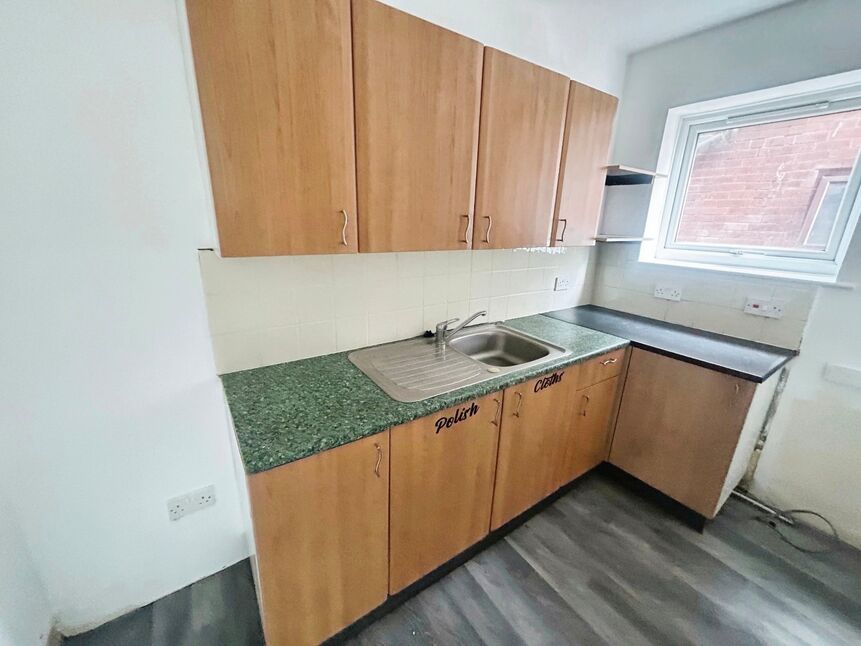 Main image of 2 bedroom Flat to rent, Reads Avenue, Blackpool, Lancashire, FY1