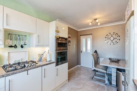 2 bedroom  Flat for sale