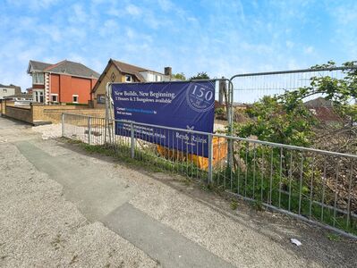 Common Edge Road, 3 bedroom Semi Detached House for sale, £220,000