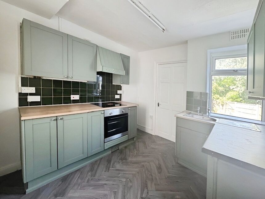 Main image of 3 bedroom Mid Terrace House to rent, Southbank Avenue, Blackpool, Lancashire, FY4