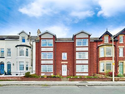 2 bedroom  Flat to rent