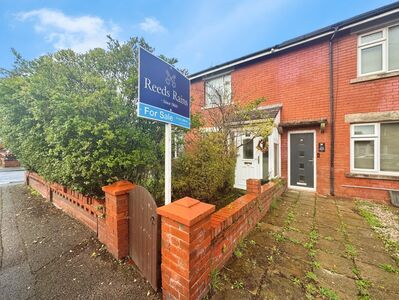 3 bedroom End Terrace House for sale