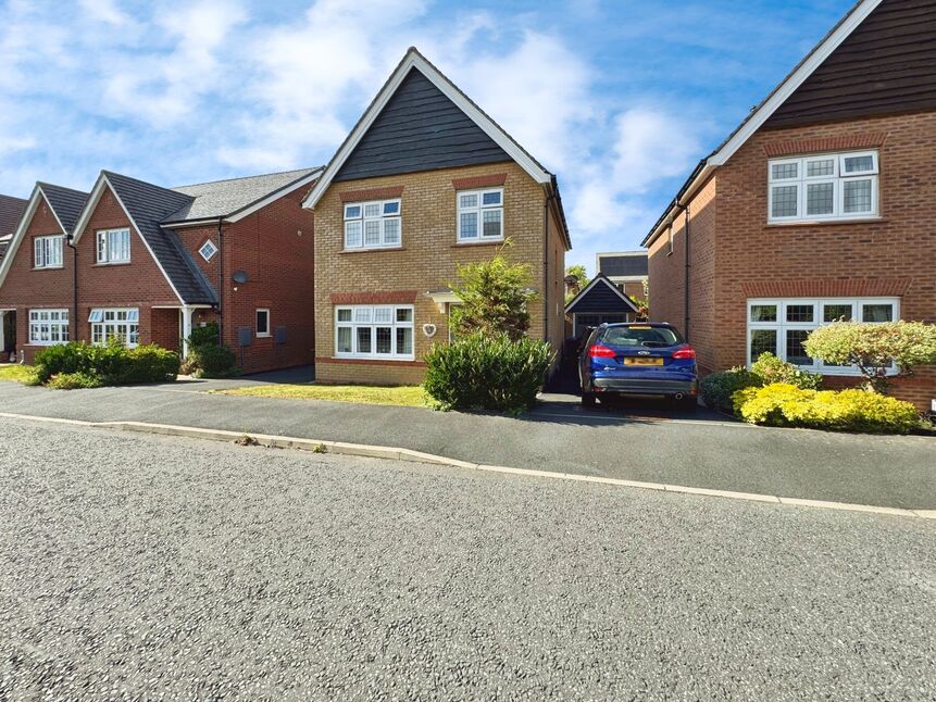 Main image of 3 bedroom Detached House for sale, Holly Wood Way, Blackpool, Lancashire, FY4