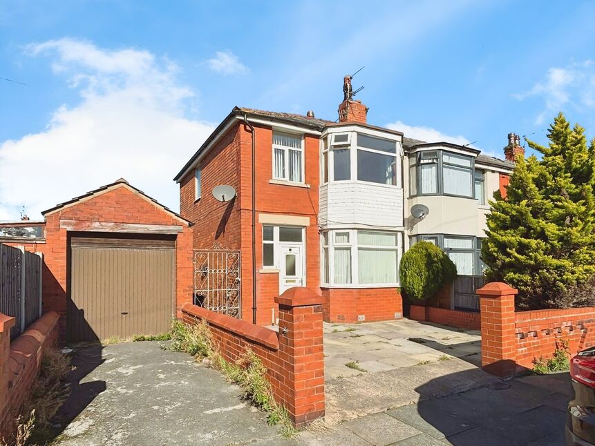 Main image of 3 bedroom End Terrace House for sale, Lulworth Avenue, Blackpool, Lancashire, FY3