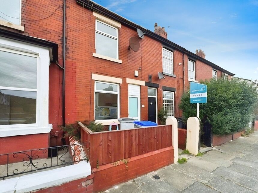 Main image of 2 bedroom Mid Terrace House to rent, Warwick Road, Blackpool, Lancashire, FY3