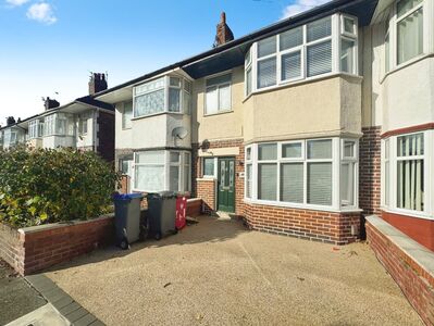 Baines Avenue, 3 bedroom Semi Detached House for sale, £130,000