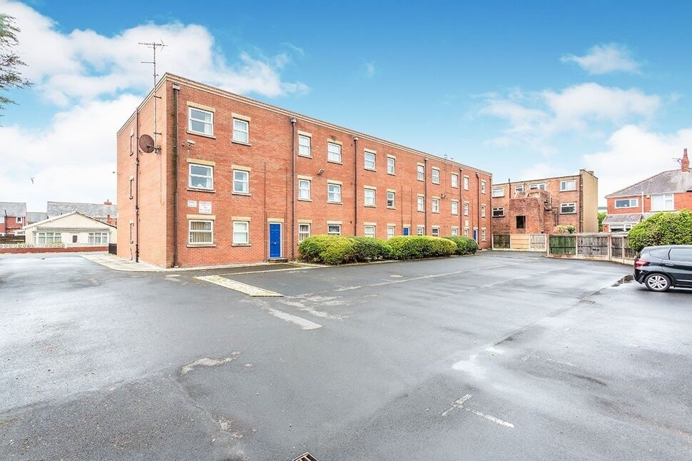 Main image of 1 bedroom Flat for sale, Harcourt Road, Blackpool, Lancashire, FY4