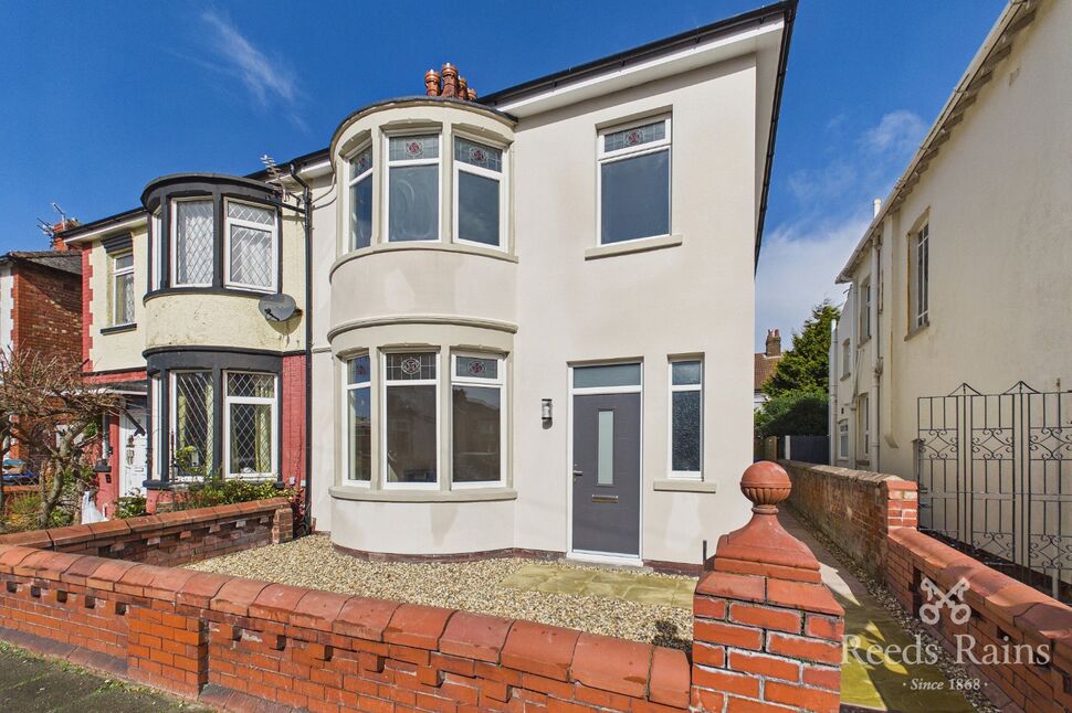Main image of 4 bedroom Semi Detached House for sale, Kingston Avenue, Blackpool, Lancashire, FY4