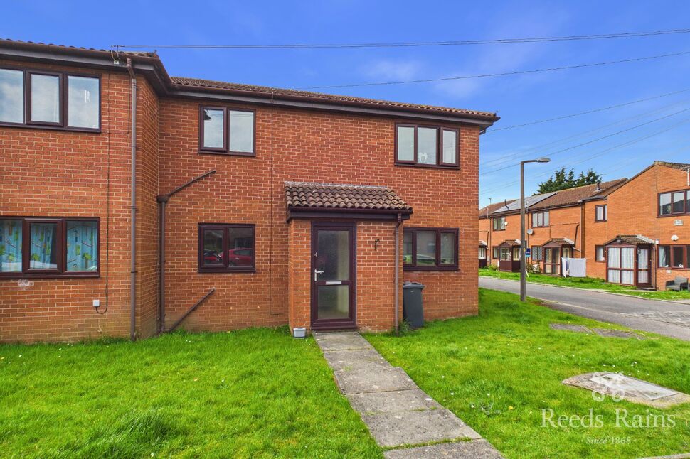 Main image of 1 bedroom Flat for sale, The Conifers, Hambleton, Lancashire, FY6