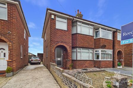 Skelwith Road, 3 bedroom Semi Detached House for sale, &pound;140,000