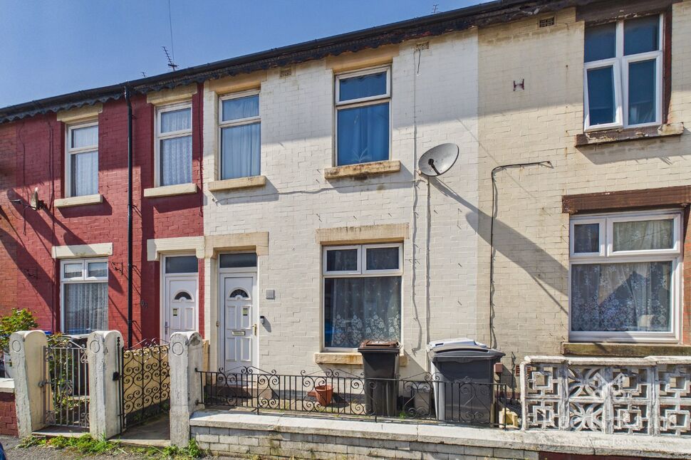 Main image of 4 bedroom Mid Terrace House for sale, Cunliffe Road, Blackpool, Lancashire, FY1