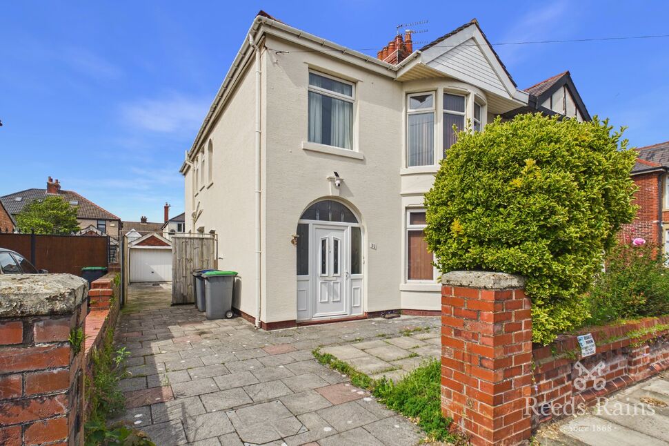 Main image of 4 bedroom Semi Detached House for sale, Kenilworth Gardens, Blackpool, Lancashire, FY4