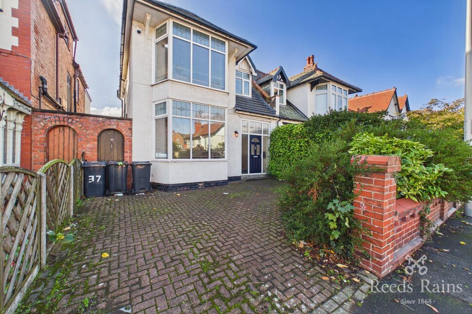 Main image of 3 bedroom Semi Detached House to rent, Mere Road, Blackpool, Lancashire, FY3