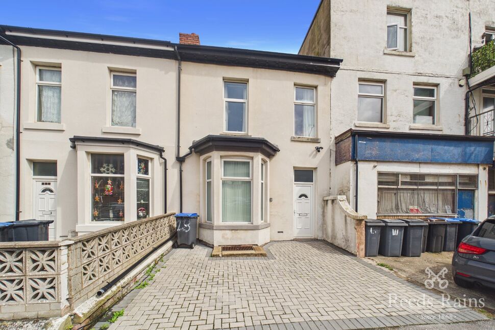 Main image of 4 bedroom Mid Terrace House for sale, Buchanan Street, Blackpool, Lancashire, FY1