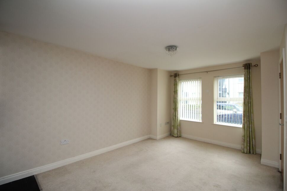 Lounge / Kitchen