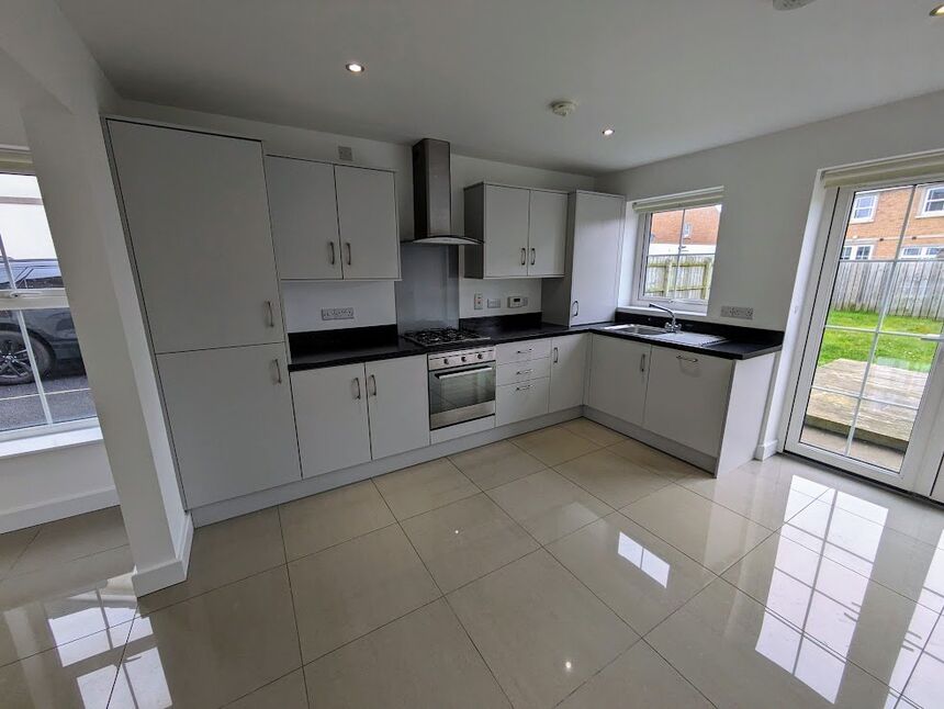 3 bedroom Semi Detached House to rent, High Bangor Road, Donaghadee