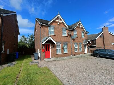 3 bedroom Semi Detached House to rent