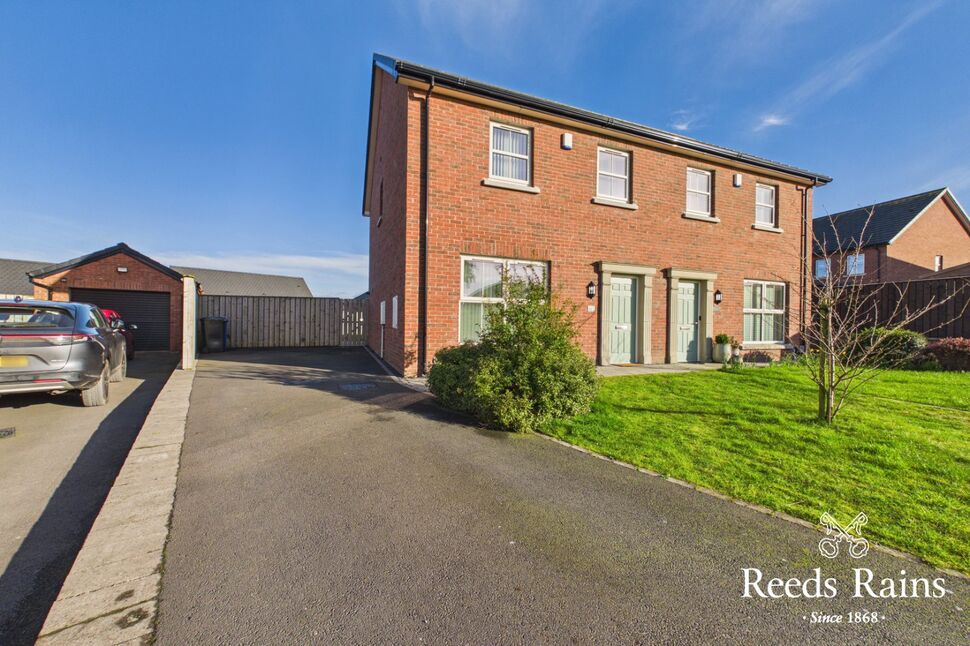 Main image of 3 bedroom Semi Detached House to rent, Helens Wood Green, Bangor, Down, BT19