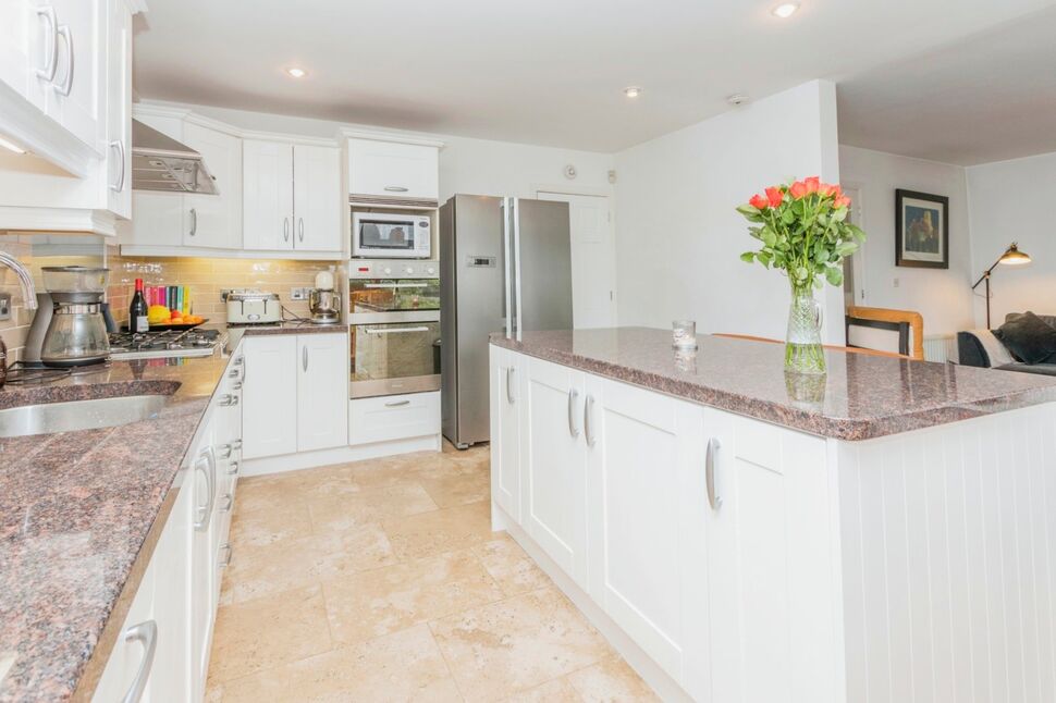 5 bedroom Detached House for sale, Windsor Avenue, Bangor, BT20 £475,000