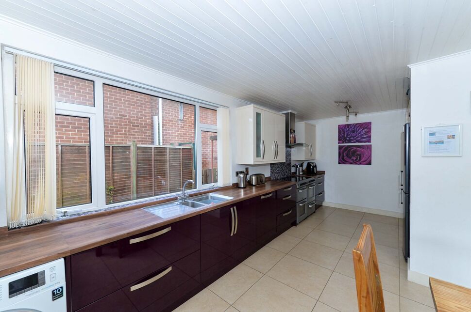 5 bedroom Detached House for sale, Sunningdale Park, Bangor, BT20 £