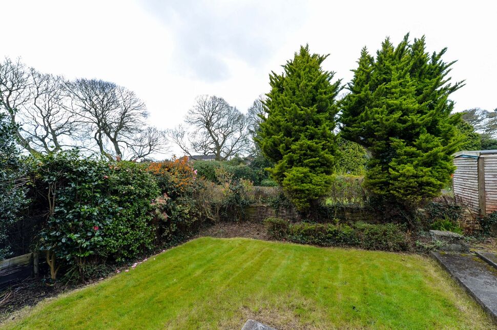 5 bedroom Detached House for sale, Sunningdale Park, Bangor, BT20 £