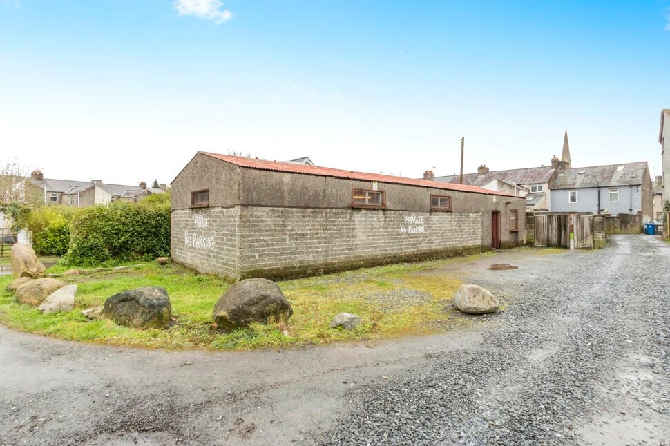 3 bedroom End Terrace House for sale, Croft Street, Bangor, BT20 £125,000