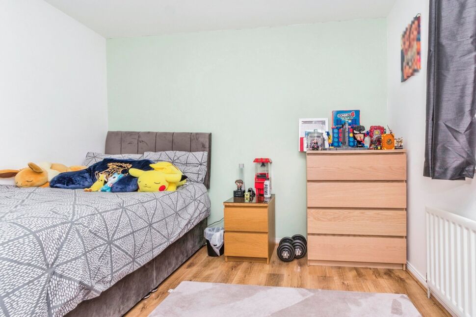 3 bedroom Mid Terrace House for sale, Hawthorne Court, Bangor, BT20 £