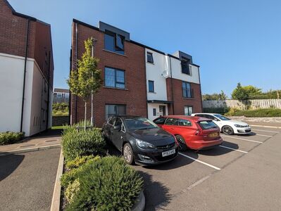2 bedroom  Flat to rent