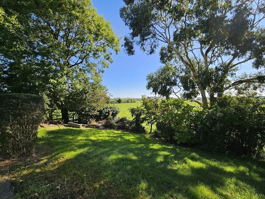 3 bedroom Detached House for sale, Ballycrochan Road, Bangor, BT19 £182,500