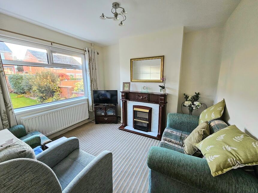 3 bedroom Semi Detached House for sale, Silverstream Avenue, Bangor